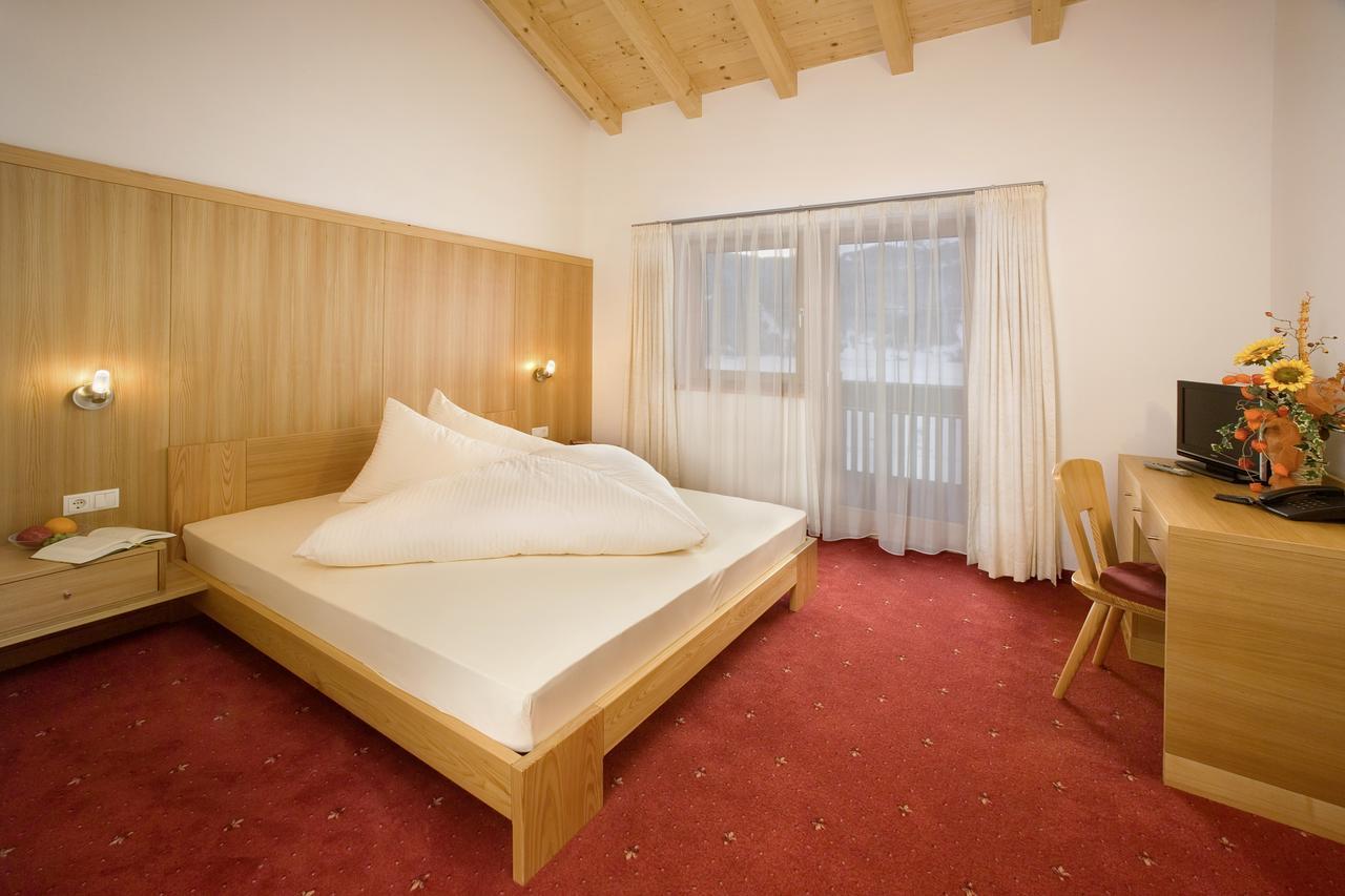 Garni Alpenstern Bed & Breakfast